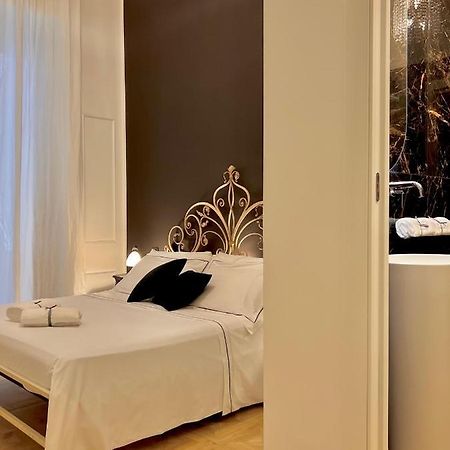 Fiorentine Relais Napoli Esterno foto